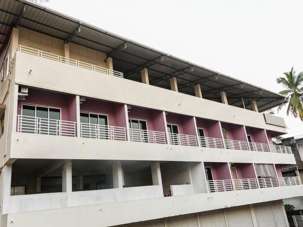 Hotel Samruddhi Lodging,Mangaluru Mulki 외부 사진